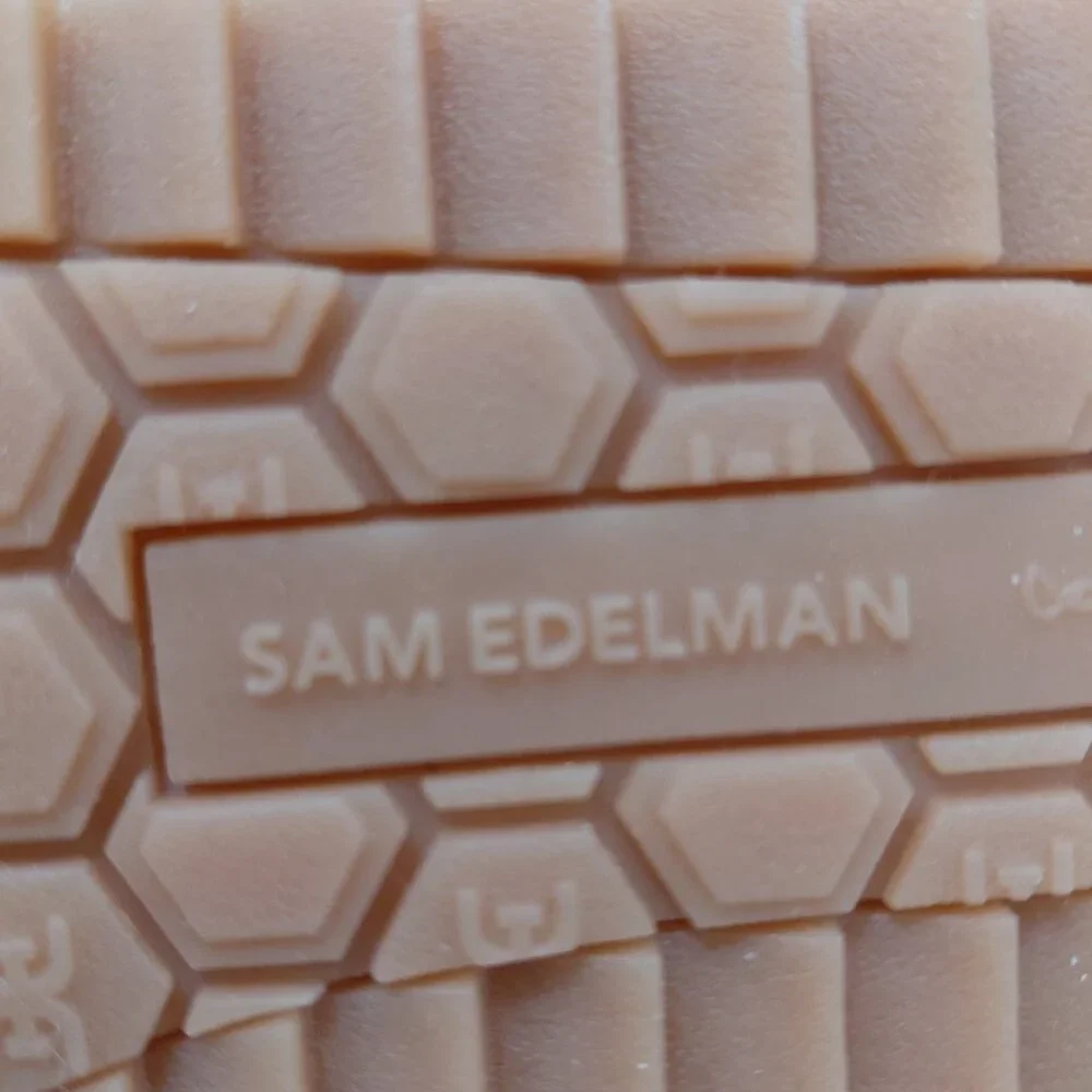 Women's Sneakers by Sam Edelman in size 8 - Picture 7 of 9